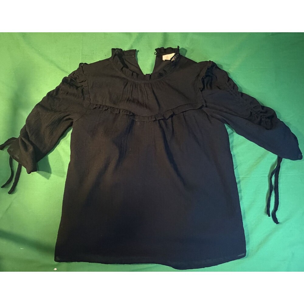 🌸✨ LOFT Women’s 3/4 Sleeve Ruffle Smocked Shirt Top Size Small